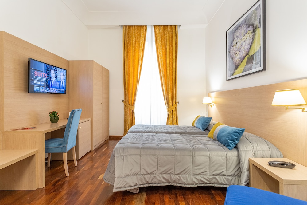 Hotel Medici — Hotel rooms in Rome, Lazio