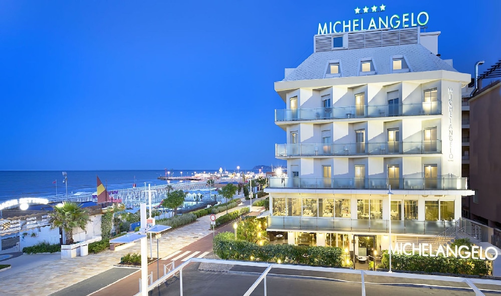 Hotel Michelangelo - zdjęcie 3