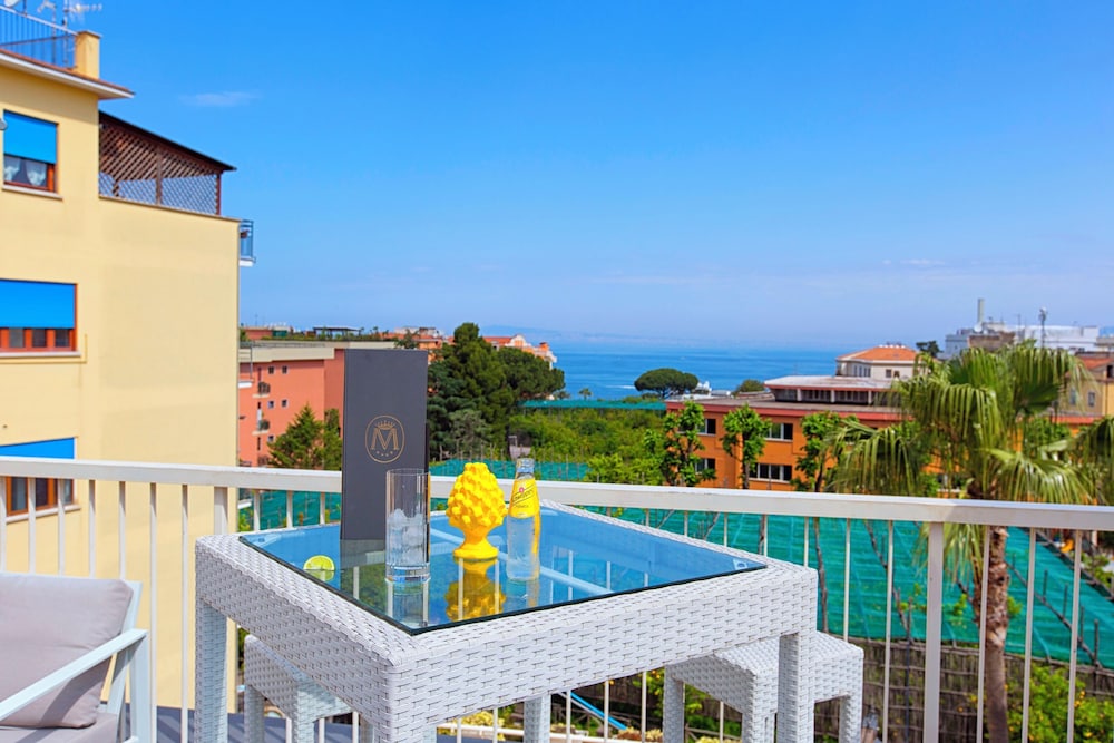 Hotel Michelangelo — Hotel building in Sorrento, Campania