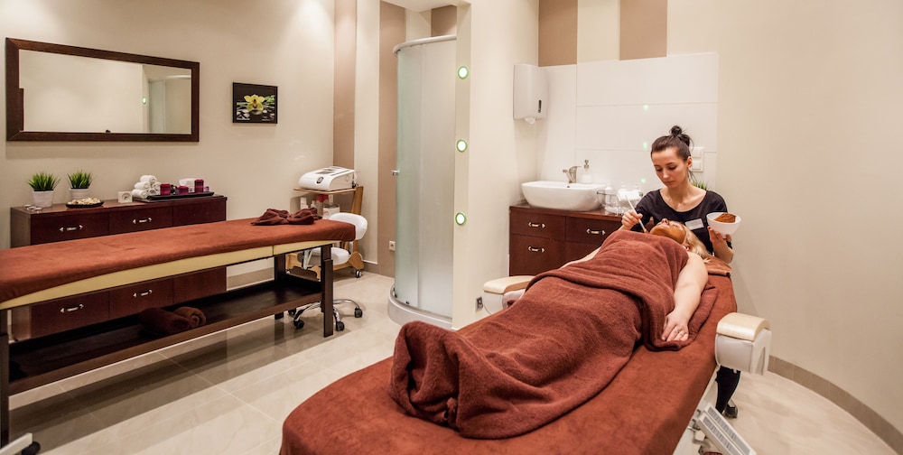 Galaxy Hotel — Spa in Krakow, Lesser Poland