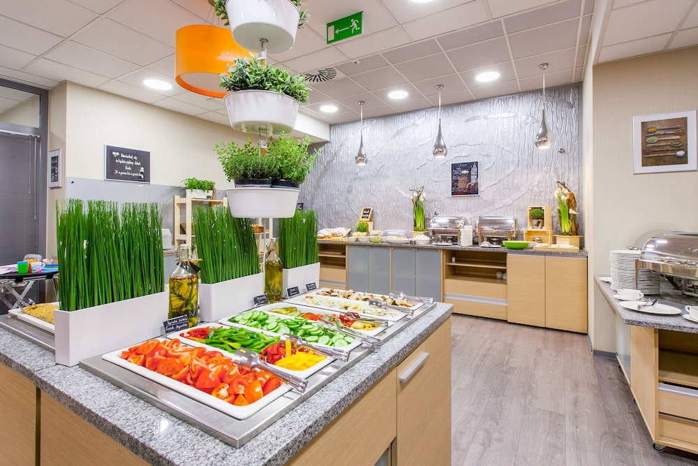 Galaxy Hotel — Restaurant & bars in Krakow, Lesser Poland