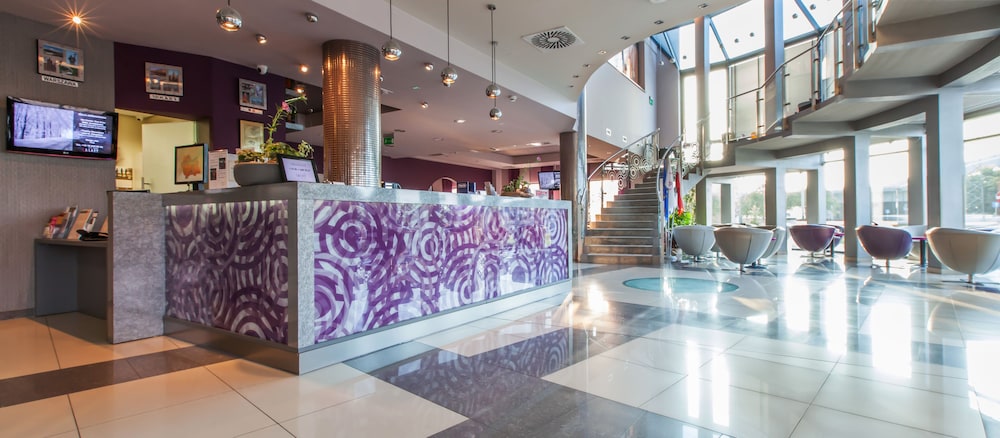 Galaxy Hotel — Hotel building in Krakow, Lesser Poland