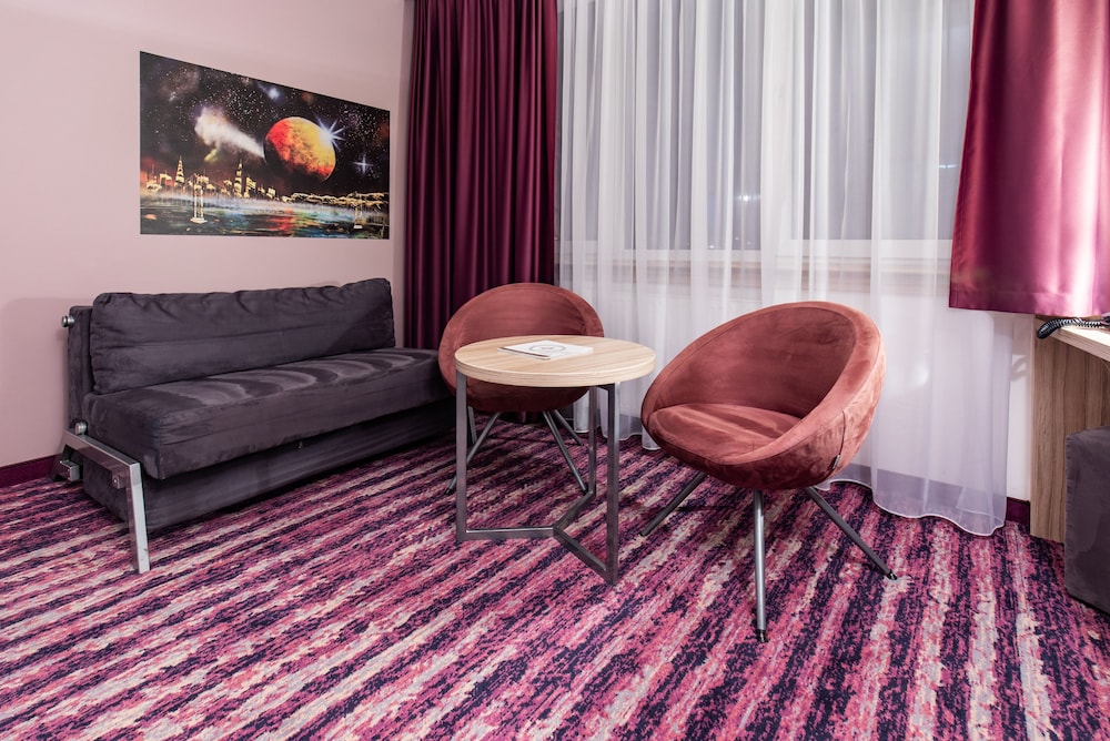 Galaxy Hotel — Hotel rooms in Krakow, Lesser Poland