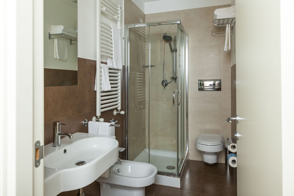 Modica Palace Hotel — Hotel rooms in Modica, Sicily