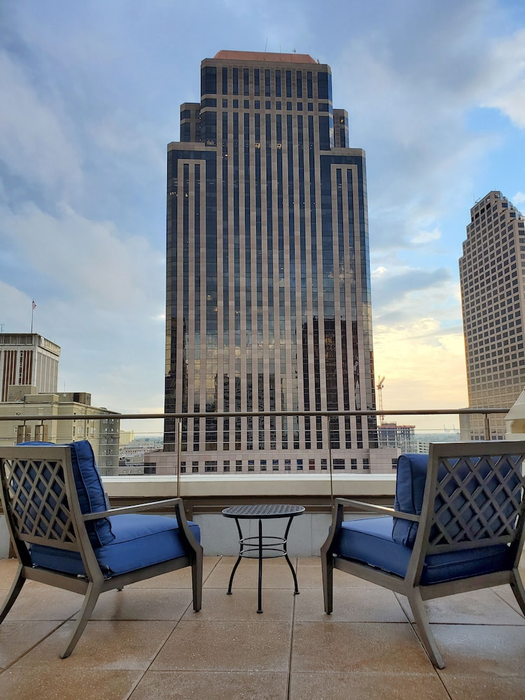 NOPSI Hotel, New Orleans — Hotel building in New Orleans, Louisiana