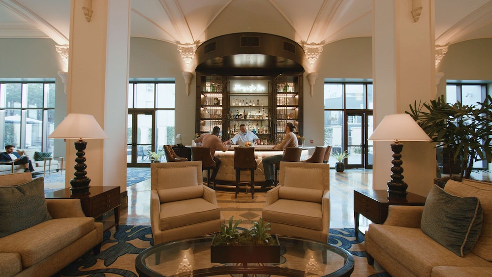 NOPSI Hotel, New Orleans — Restaurant & bars in New Orleans, Louisiana