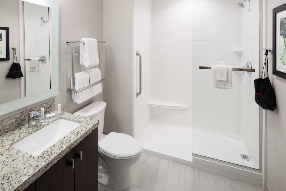 TownePlace Suites by Marriott Orlando at SeaWorld — Hotel rooms in Orlando, Florida
