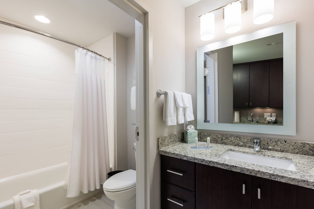 TownePlace Suites by Marriott Orlando at SeaWorld — Hotel rooms in Orlando, Florida