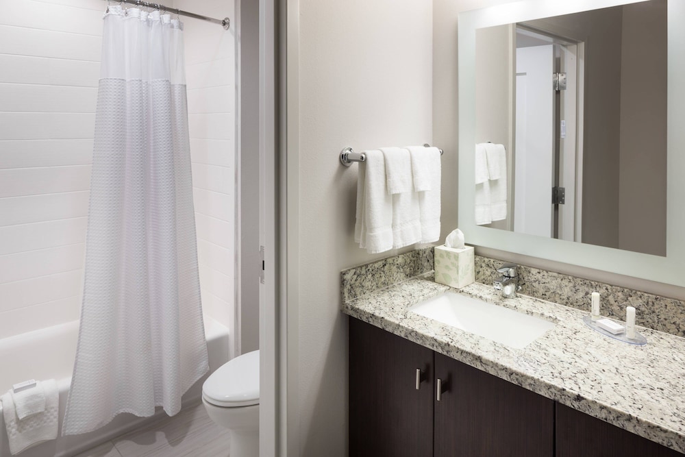TownePlace Suites by Marriott Orlando at SeaWorld — Hotel rooms in Orlando, Florida