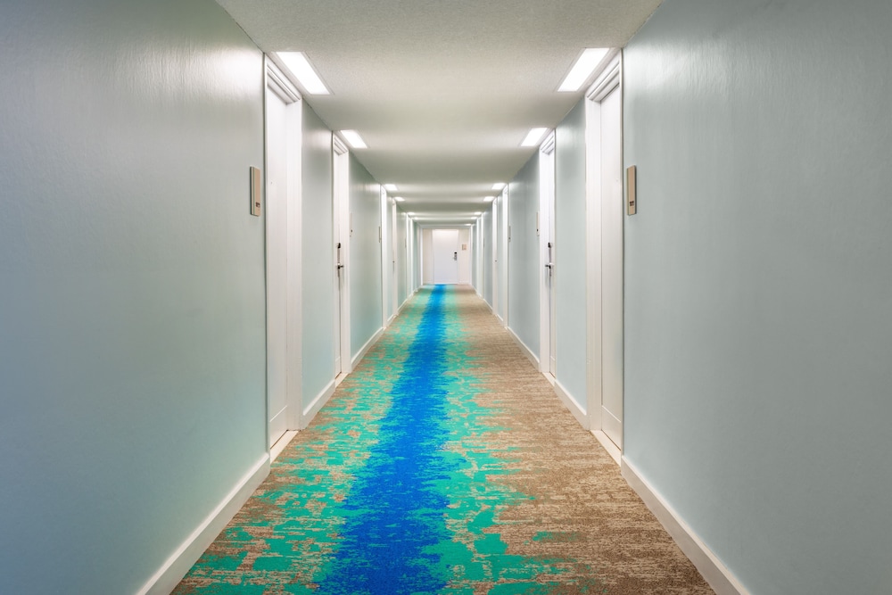 The Twin Fin Hotel — Hotel building in Honolulu, Hawaii