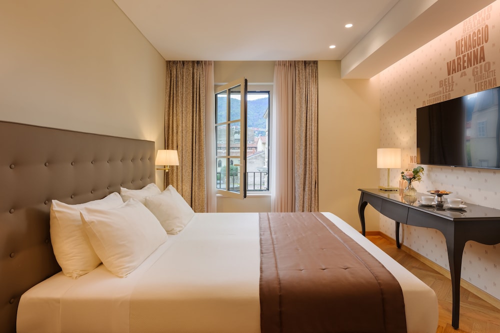 Palace Hotel — Hotel rooms in Como, Lombardy