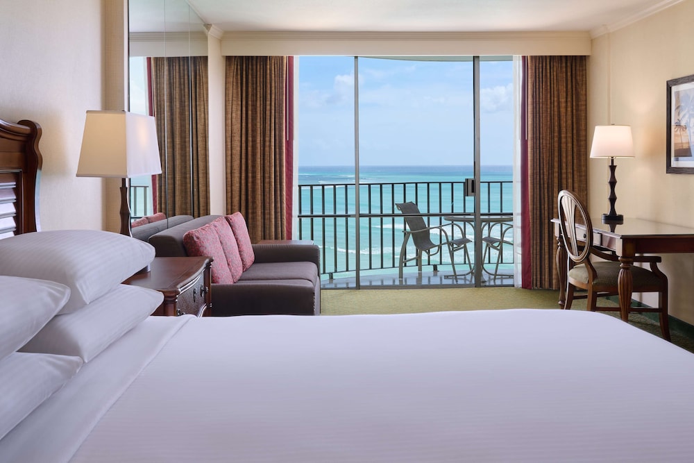 OUTRIGGER Waikiki Beach Resort — Hotel rooms in Honolulu, Hawaii