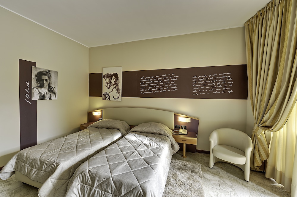 Hotel Ariston & Palazzo Santa Caterina — Hotel rooms in Taormina, Sicily