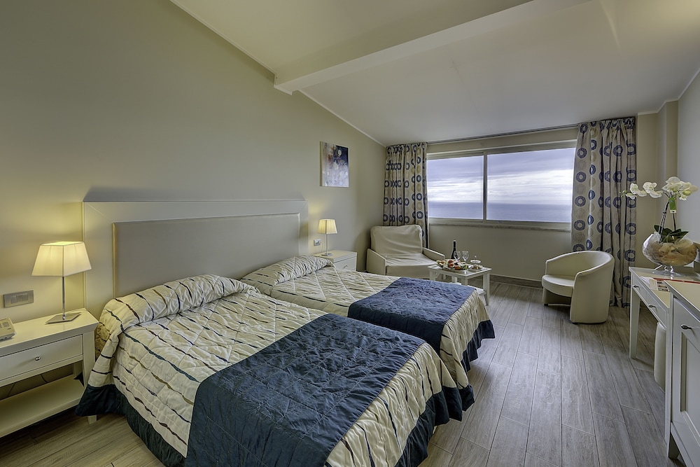 Hotel Ariston & Palazzo Santa Caterina — Hotel rooms in Taormina, Sicily