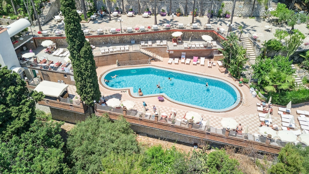 Hotel Ariston & Palazzo Santa Caterina — Swimming pool in Taormina, Sicily