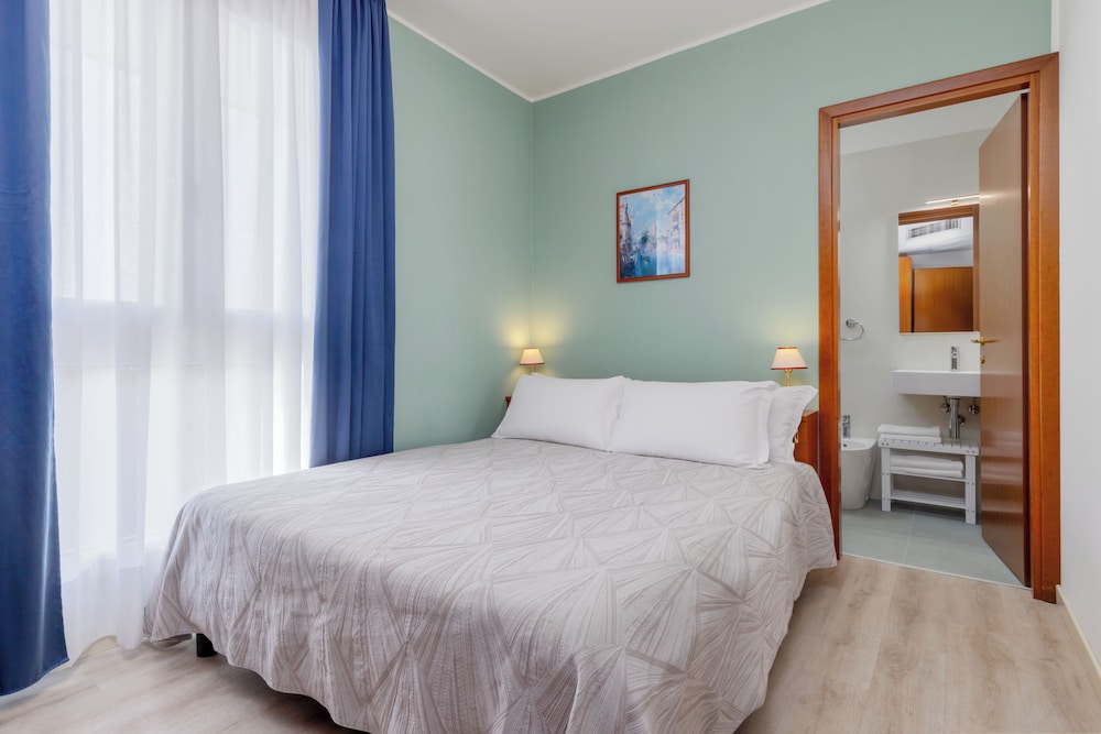 Hotel Palladio — Hotel rooms in Mestre, Veneto