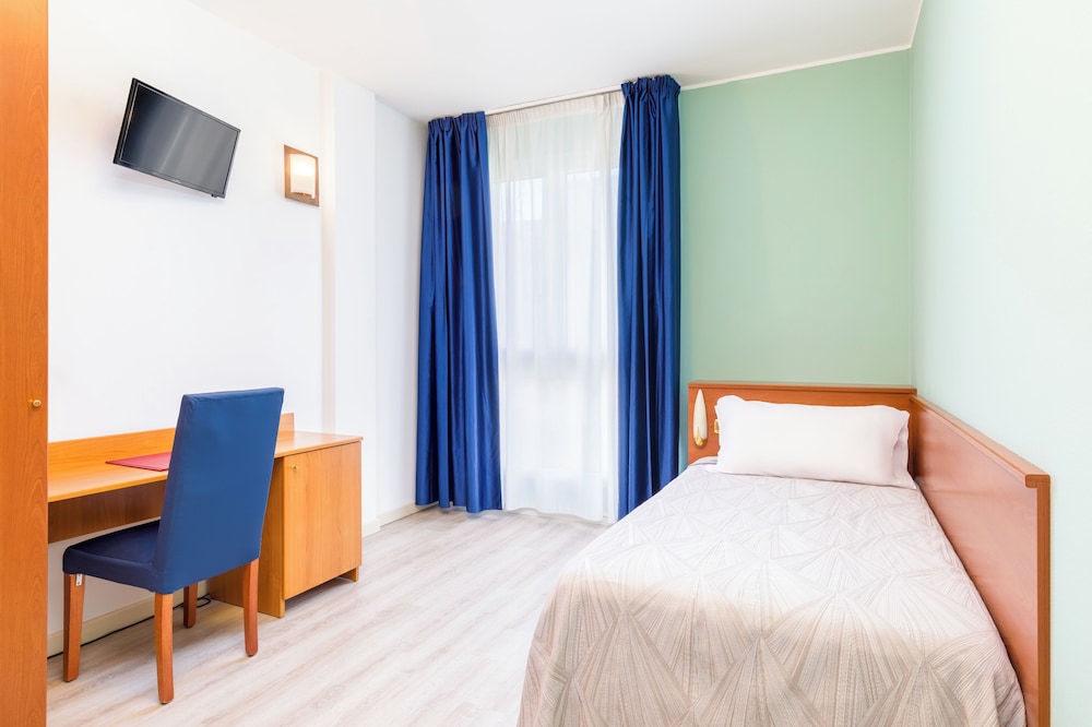Hotel Palladio — Hotel rooms in Mestre, Veneto