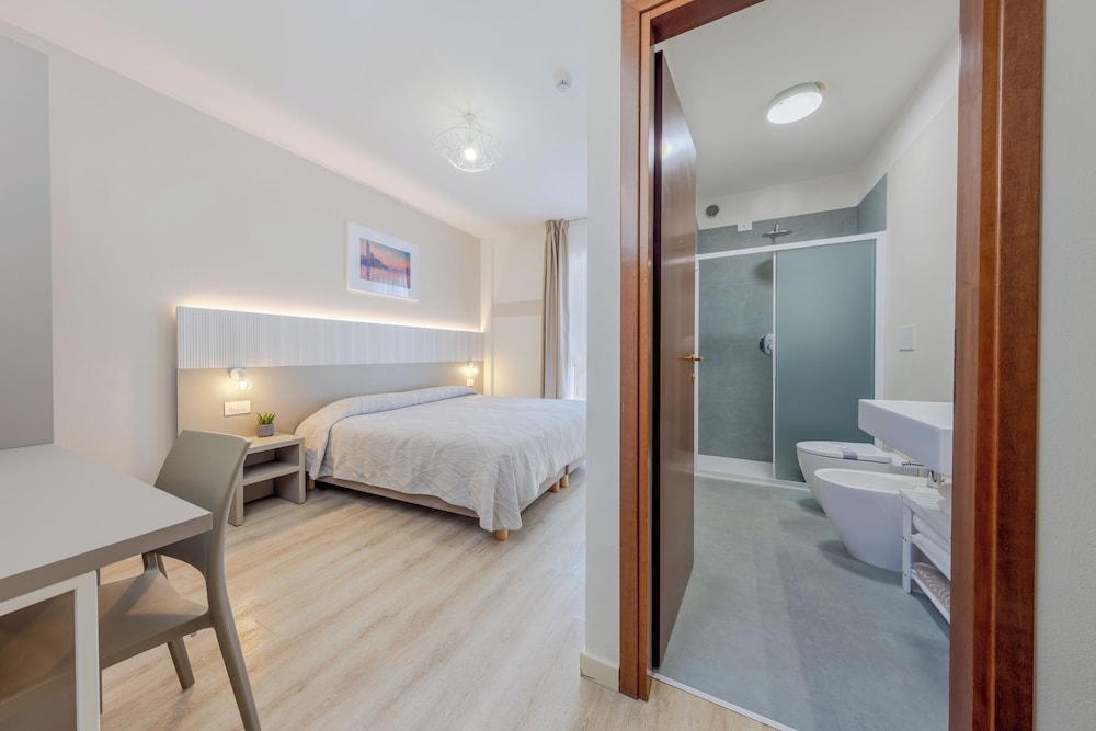 Hotel Palladio — Hotel rooms in Mestre, Veneto