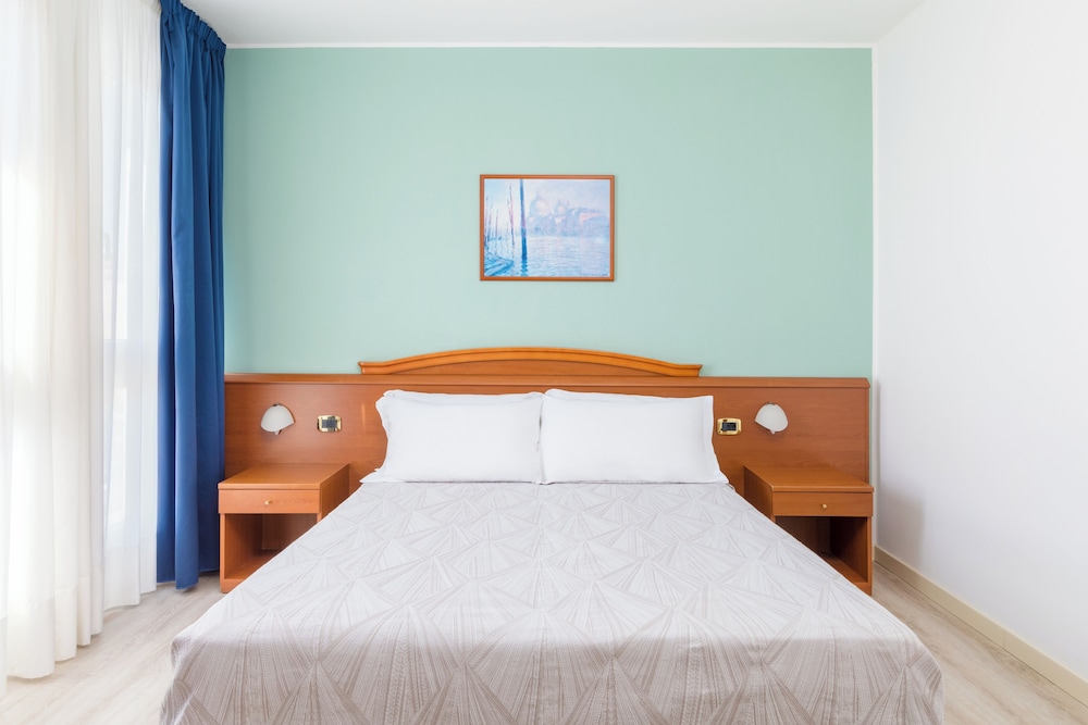 Hotel Palladio — Hotel rooms in Mestre, Veneto