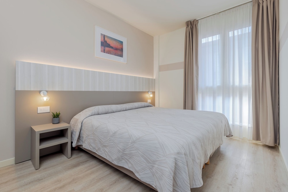 Hotel Palladio — Hotel rooms in Mestre, Veneto