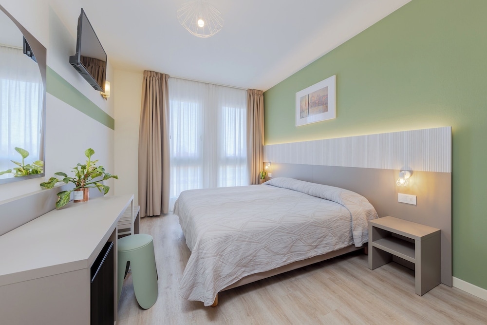 Hotel Palladio — Hotel rooms in Mestre, Veneto