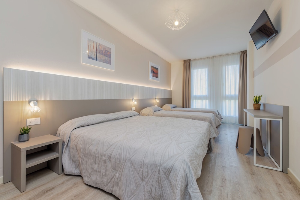 Hotel Palladio — Hotel rooms in Mestre, Veneto