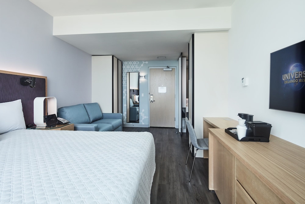 Universal's Aventura Hotel — Hotel rooms in Orlando, Florida