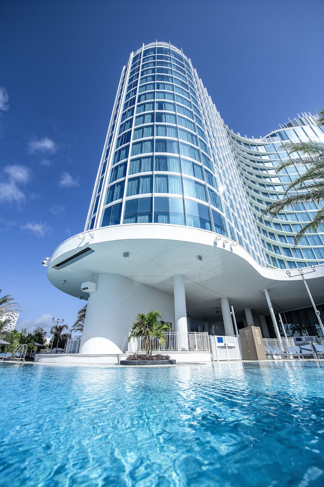Universal's Aventura Hotel — Hotel building in Orlando, Florida