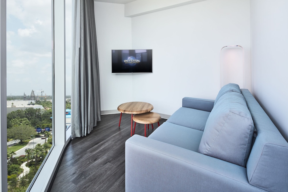 Universal's Aventura Hotel — Hotel rooms in Orlando, Florida