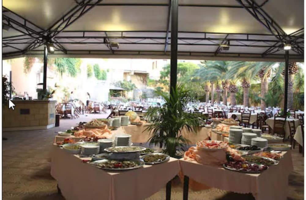 Hotel President — Restaurant & bars in Marsala, Sicily