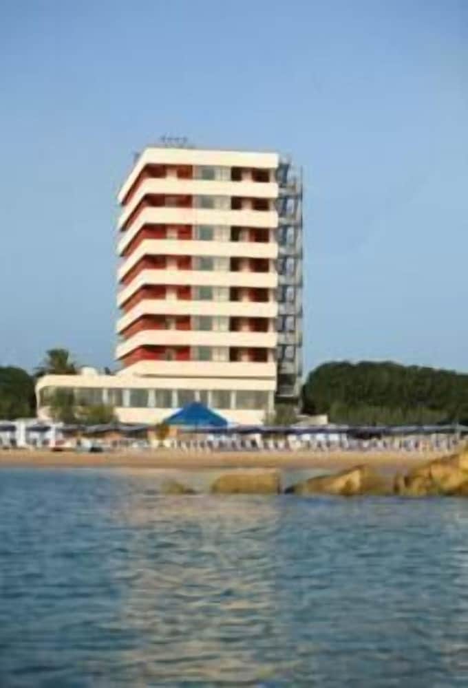 Hotel Promenade - zdjęcie 2