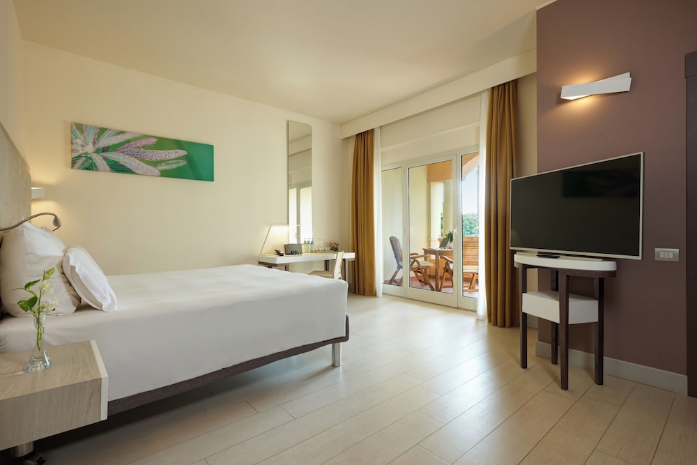 Almar Timi Ama Villasimius — Hotel rooms in Villasimius, Sardinia