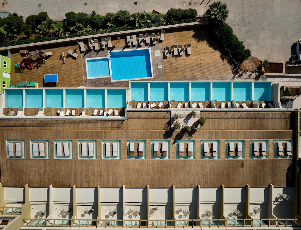 Blue Marine Resort & Spa — Hotel building in Ammoudara (Agios Nikolaos)