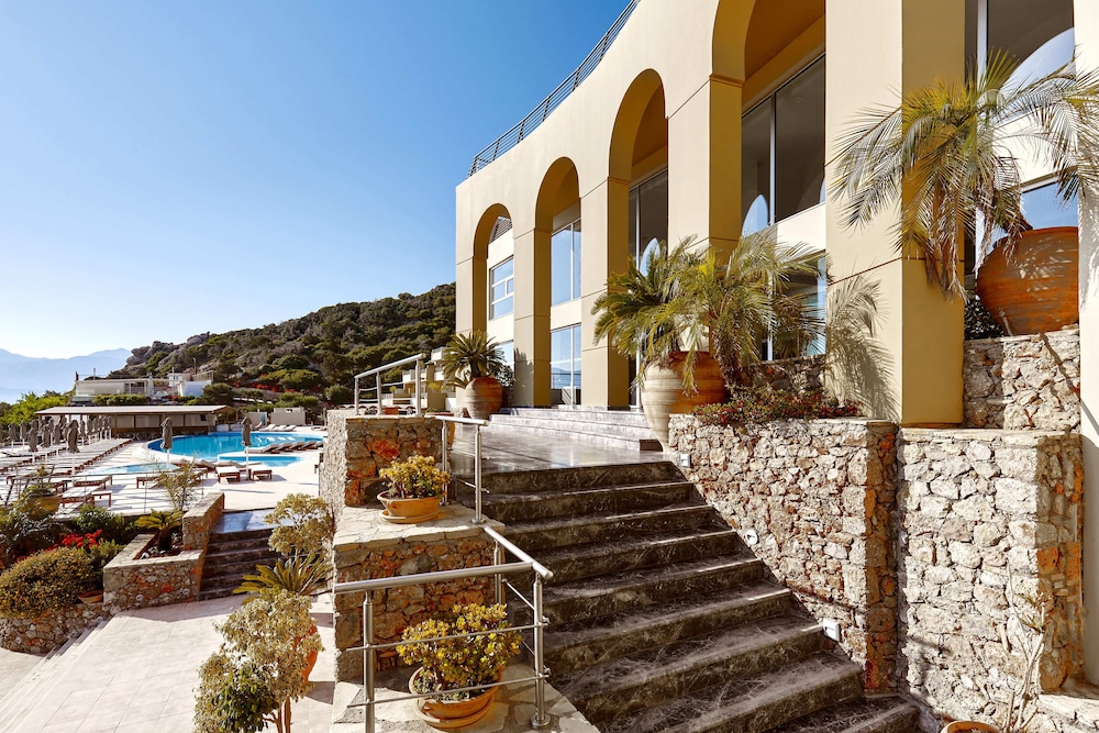 Blue Marine Resort & Spa — Hotel building in Ammoudara (Agios Nikolaos)
