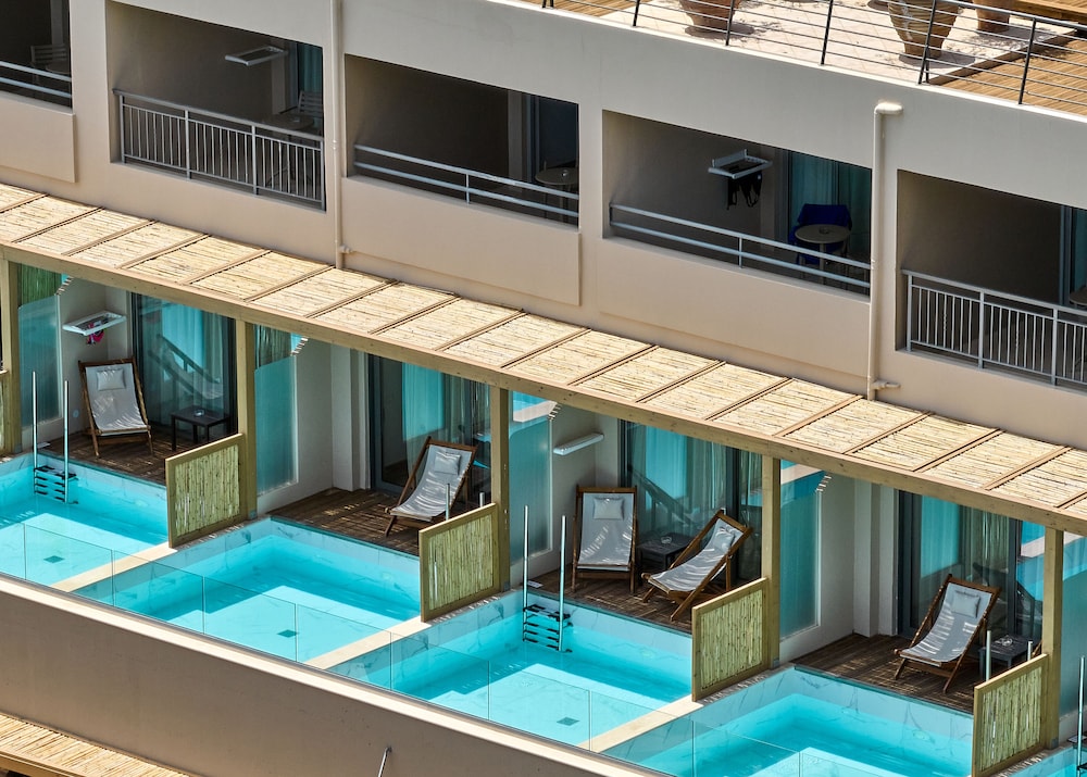 Blue Marine Resort & Spa — Hotel building in Ammoudara (Agios Nikolaos)