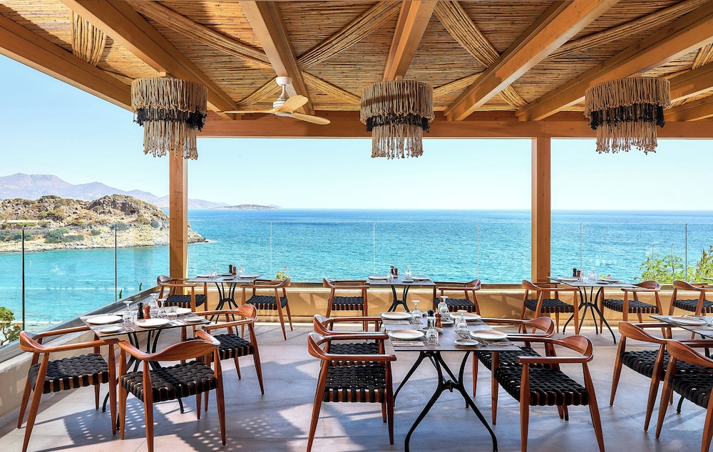 Blue Marine Resort & Spa — Restaurant & bars in Ammoudara (Agios Nikolaos)
