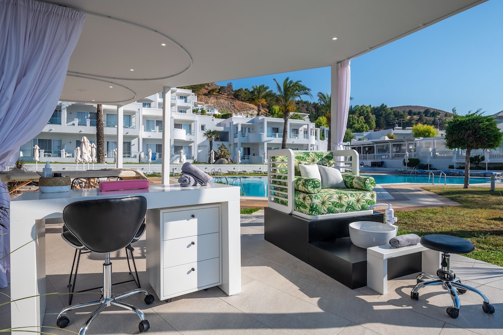 Dimitra Beach Hotel & Suites - zdjęcie 4
