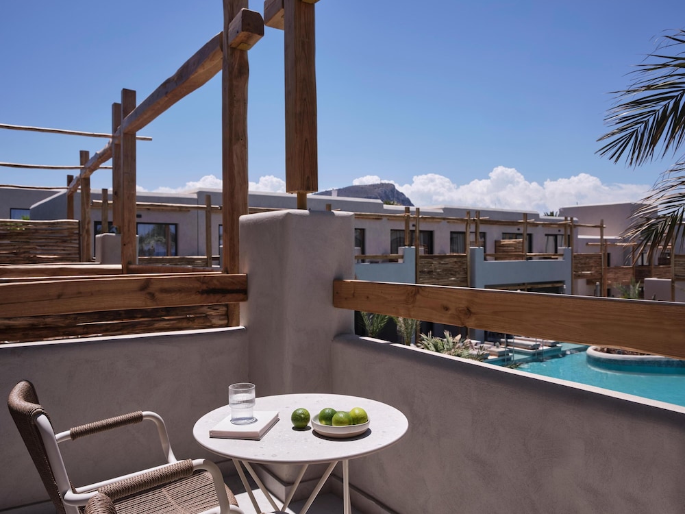 Stella Blue Seaside Resort - All inclusive — Rooms in Aposelemis