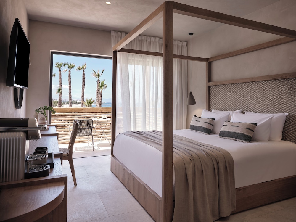 Stella Blue Seaside Resort - All inclusive — Rooms in Aposelemis