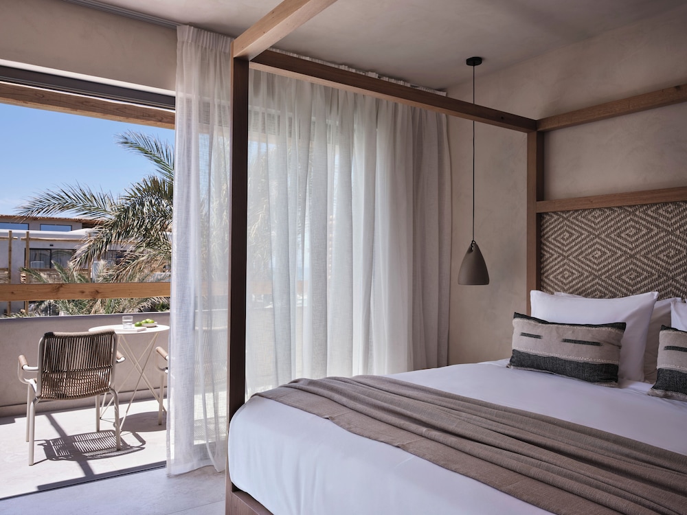 Stella Blue Seaside Resort - All inclusive — Rooms in Aposelemis