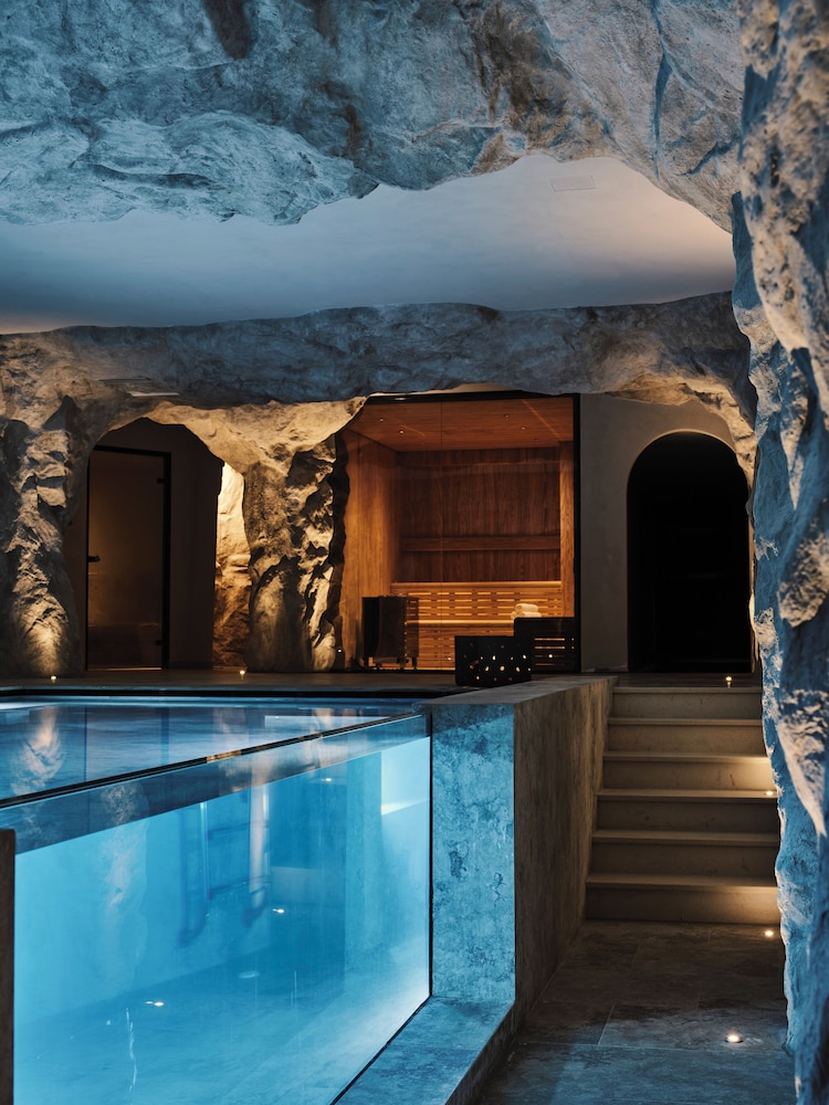 Stella Blue Seaside Resort - All inclusive — Facilities in Aposelemis
