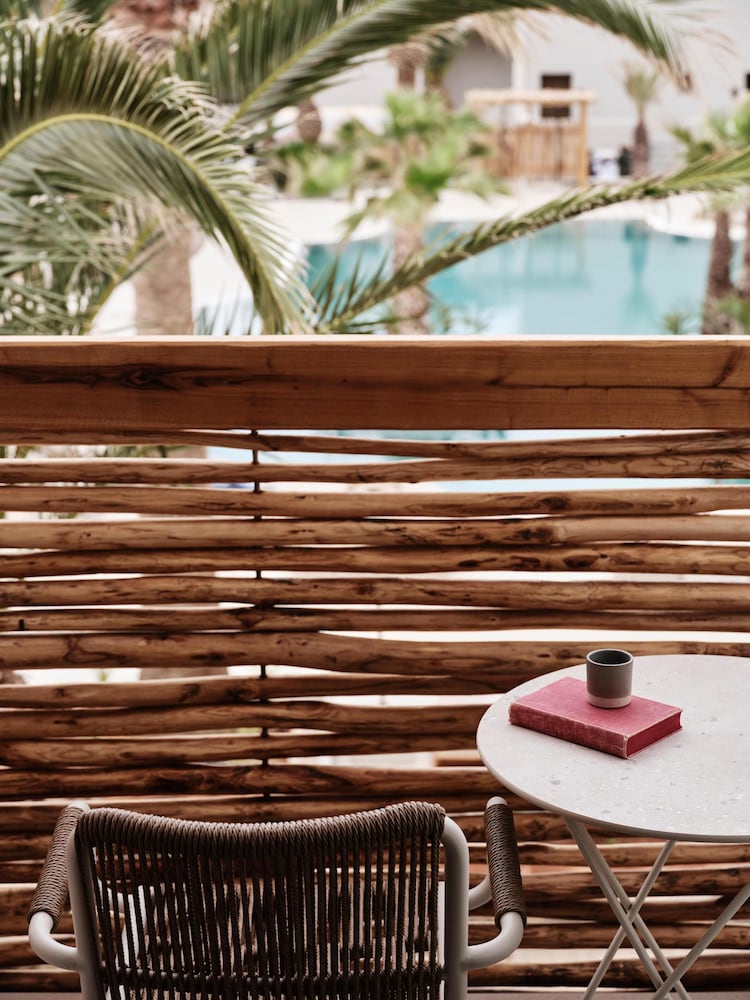 Stella Blue Seaside Resort - All inclusive — Rooms in Aposelemis