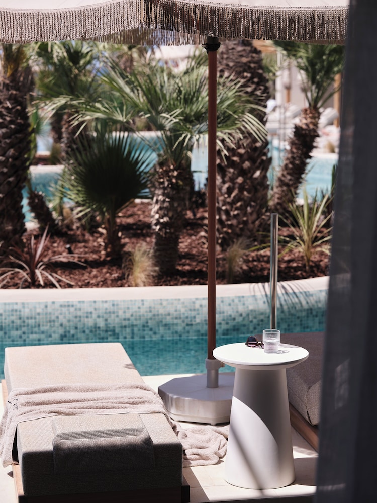 Stella Blue Seaside Resort - All inclusive — Outdoor in Aposelemis