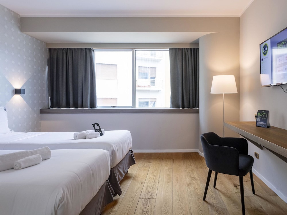 B&B Hotel Trapani Crystal — Hotel rooms in Trapani, Sicily