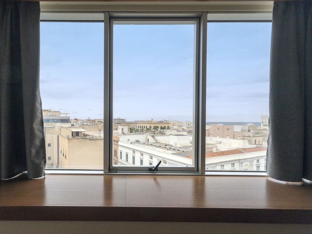 B&B Hotel Trapani Crystal — Hotel rooms in Trapani, Sicily