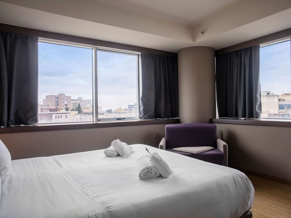 B&B Hotel Trapani Crystal — Hotel rooms in Trapani, Sicily