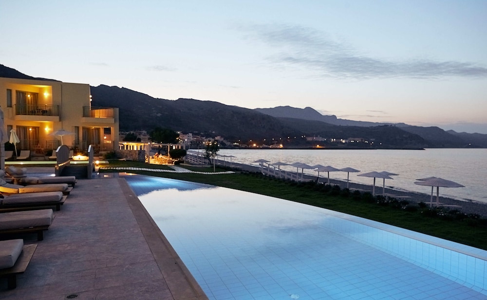 Giannoulis – Grand Bay Beach Resort - Adults Only — Swimming pool in Platanias