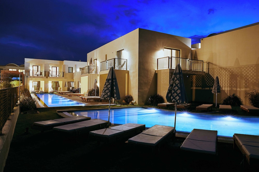 Giannoulis – Grand Bay Beach Resort - Adults Only — Swimming pool in Platanias
