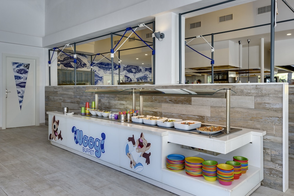 Aparthotel Green Garden — Restaurant & bars in Cala Ratjada, Balearic Islands