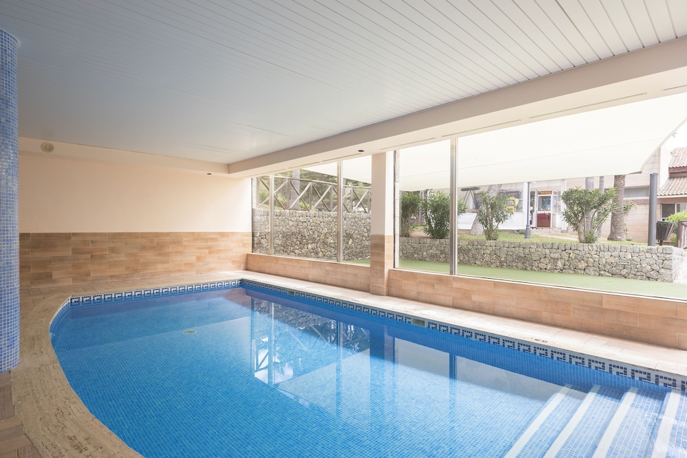 Aparthotel Green Garden — Swimming pool in Cala Ratjada, Balearic Islands